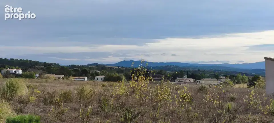 Terrain à LEUC