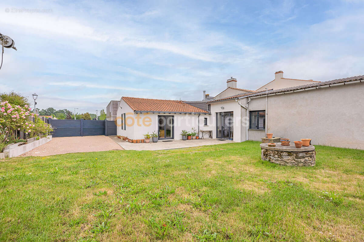 Maison à SAINT-AIGNAN-GRANDLIEU