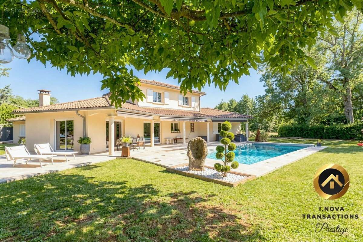 Maison à DENICE