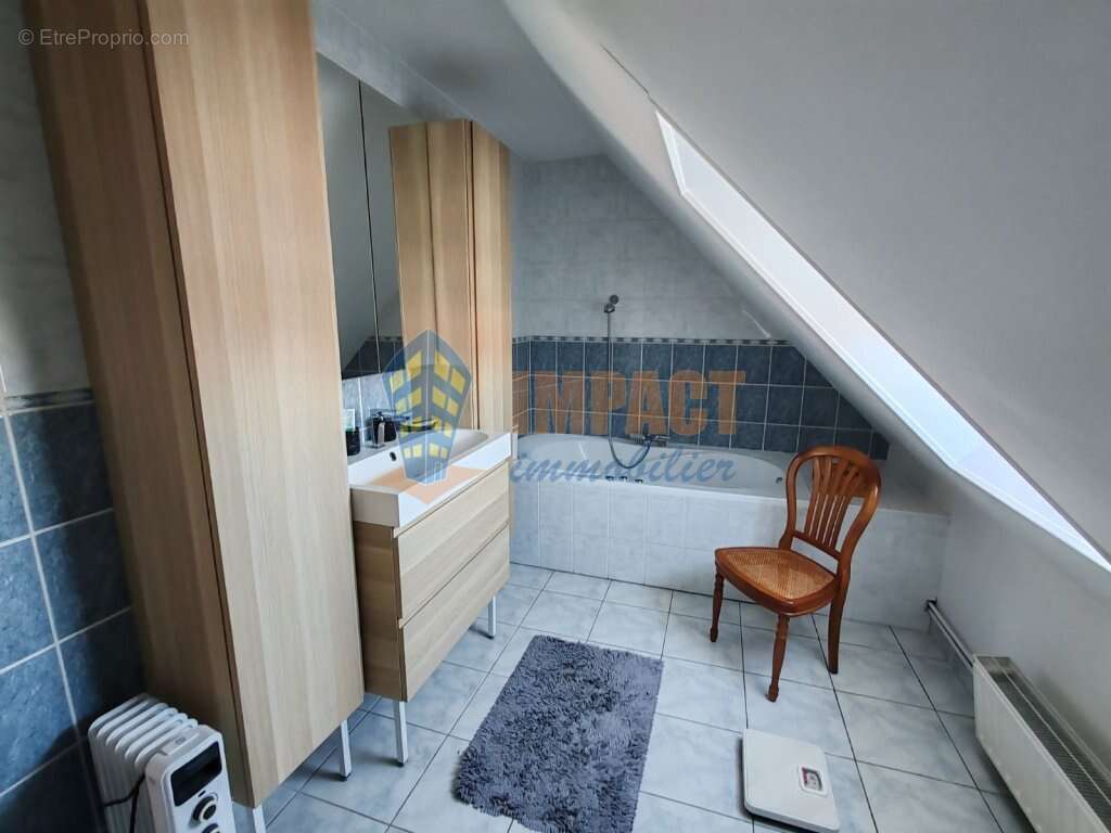 Maison à ENGLOS