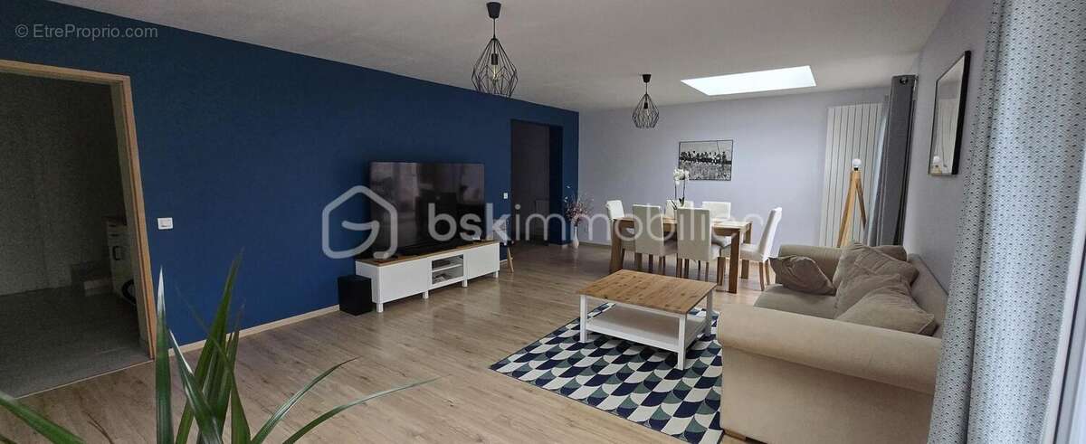 Maison à OZOIR-LA-FERRIERE