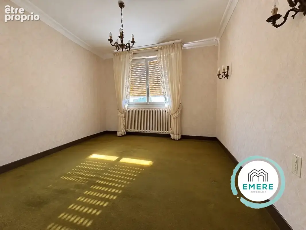 Maison 5 pièces 114 m² à vendre à Montours (35460) - photo 3