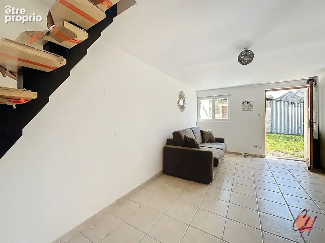 Maison 59 m² à Saint-Martin-Le-Beau  - photo 5