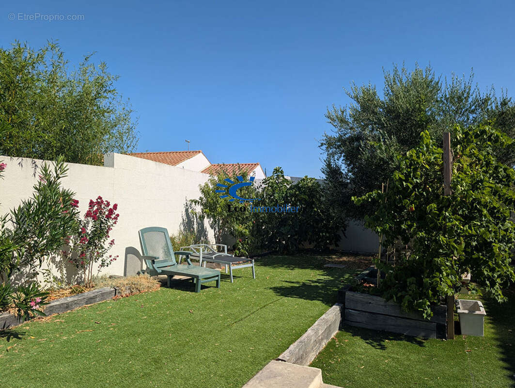 Maison charentaise 4 chambres garage piscine - photo 14
