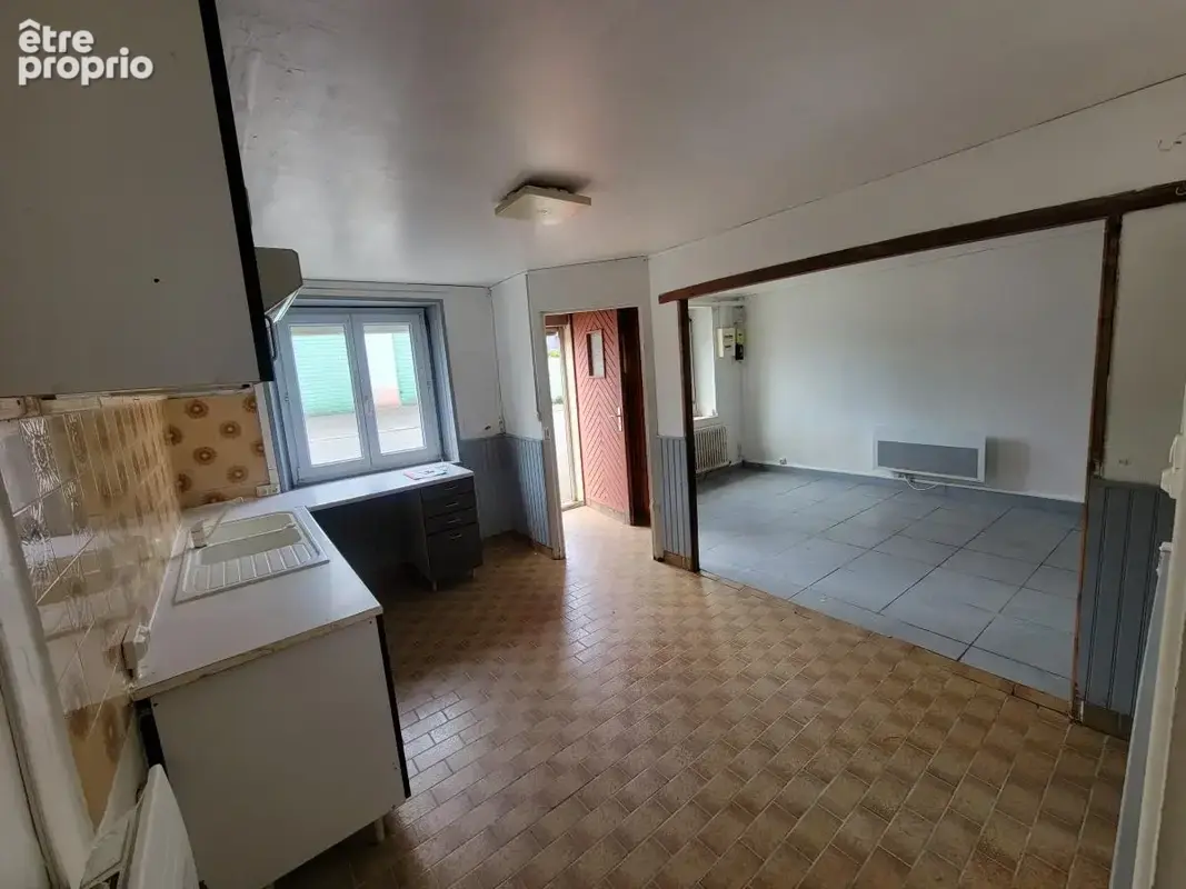 Maison 4 pièces 74 m² à vendre à Gourin (56110) - photo 3