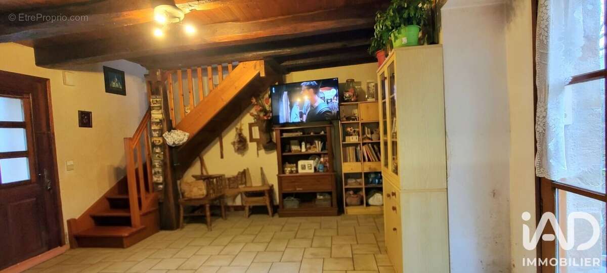 Maison 60 m² à Fourmagnac  - photo 2