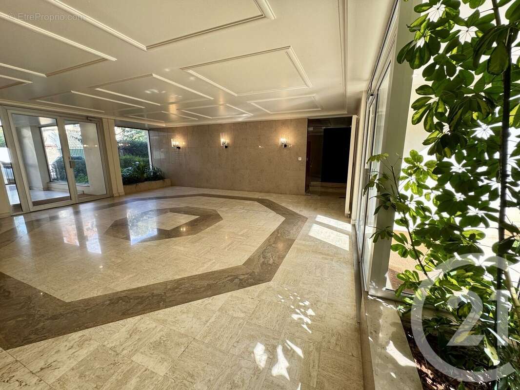 Appartement à FONTAINEBLEAU