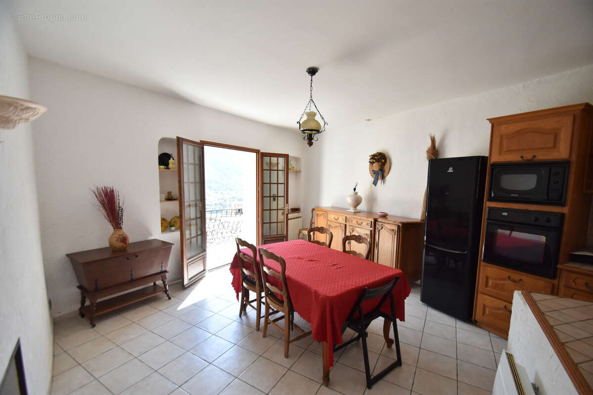 Appartement à LES FERRES