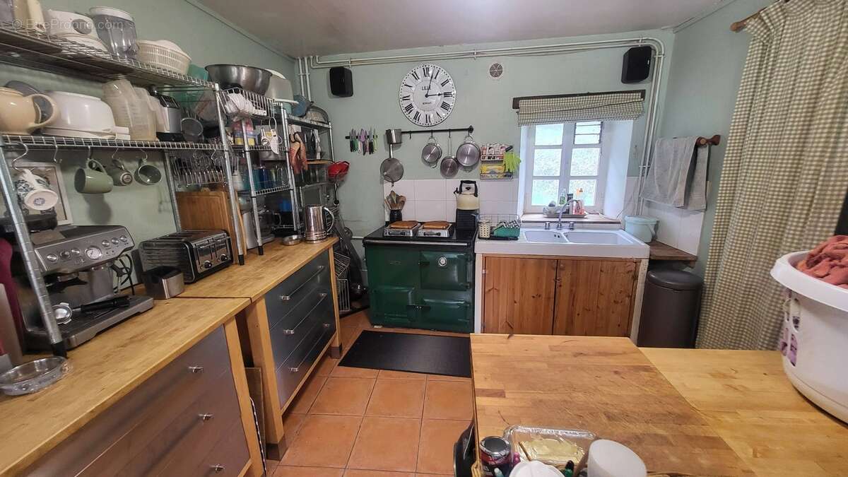 Maison à SAINT-DENIS-LE-GAST