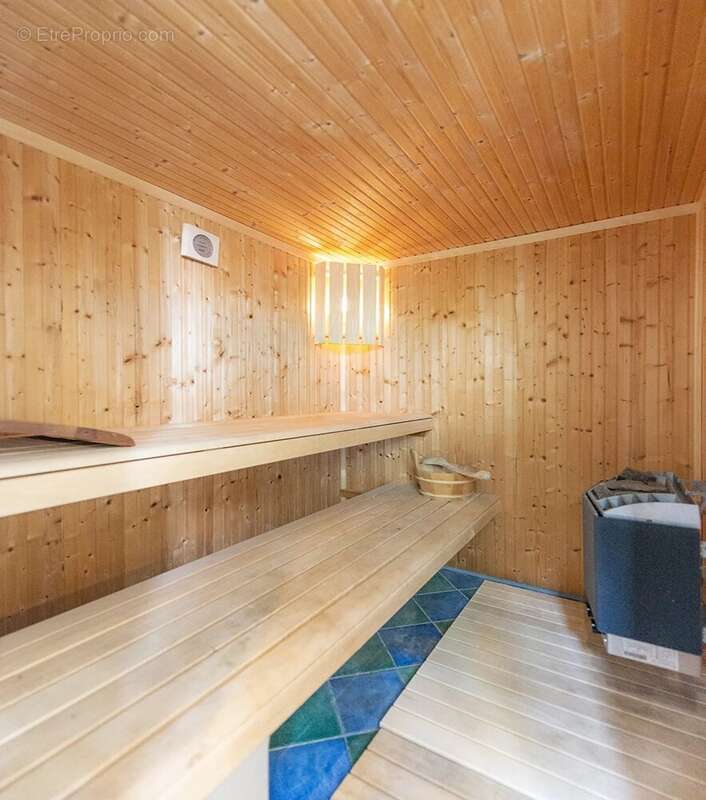 Maison à SAINT-MAUR-DES-FOSSES