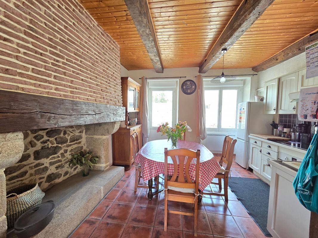 Maison à PORT-LOUIS