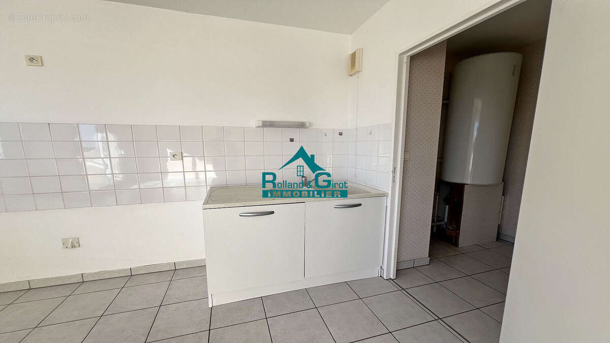 Appartement à SAINT-AUBIN-D'AUBIGNE