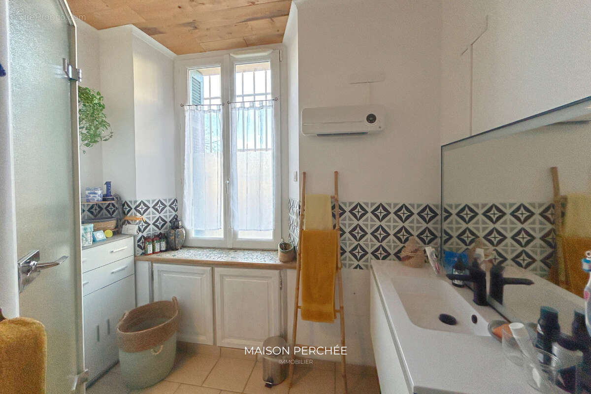Appartement à DRAGUIGNAN