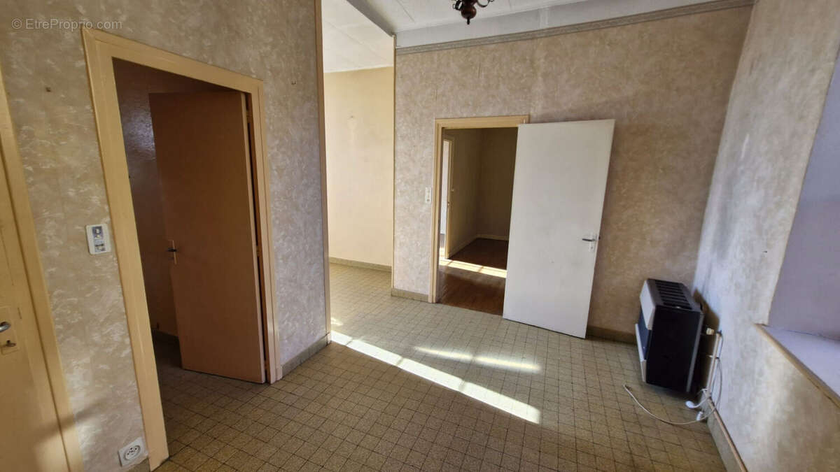 Appartement à CHARLIEU