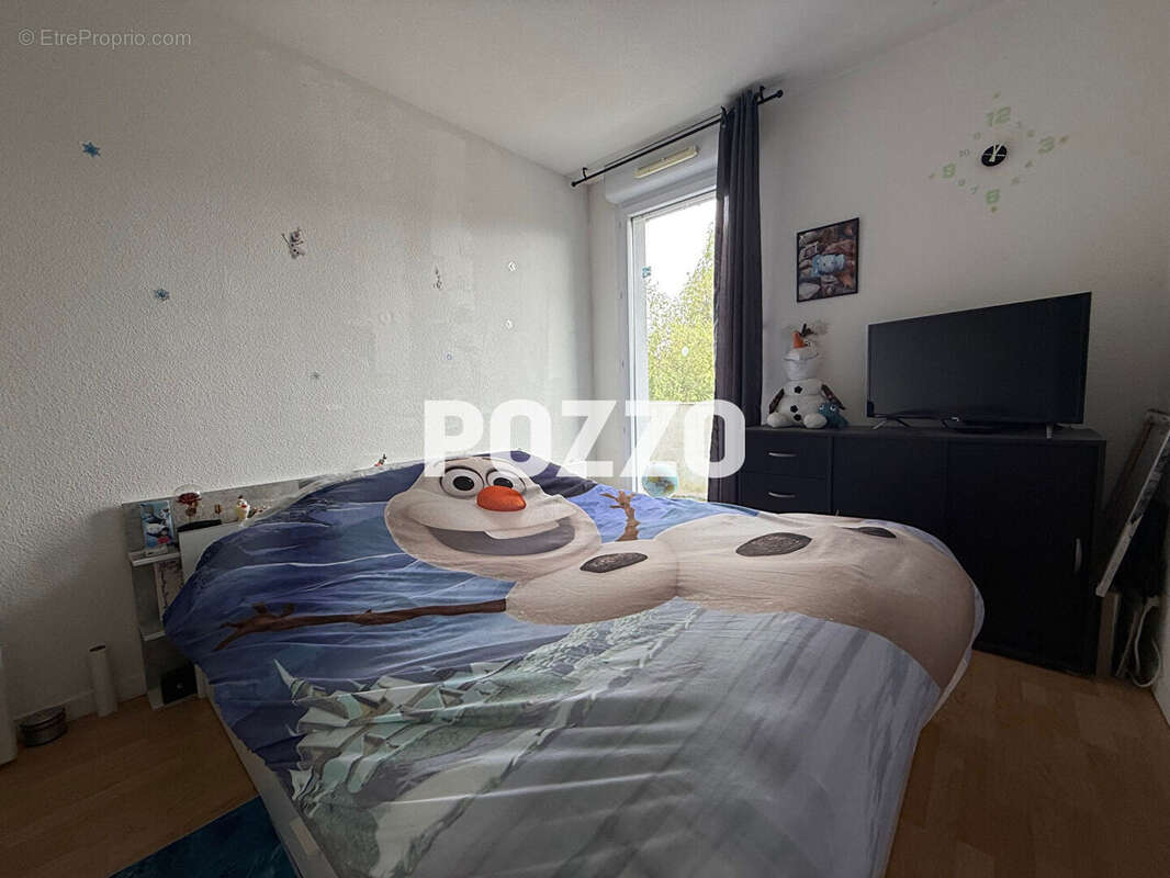 Appartement à LA RIVIERE-SAINT-SAUVEUR