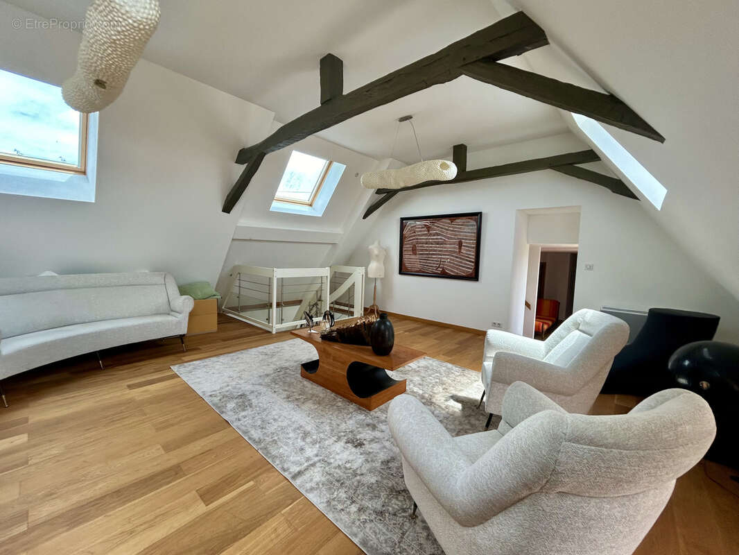 Maison à SAINT-SULPICE-D&#039;EXCIDEUIL