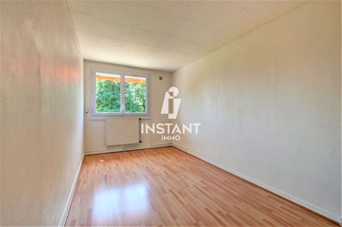 Appartement à LIMEIL-BREVANNES