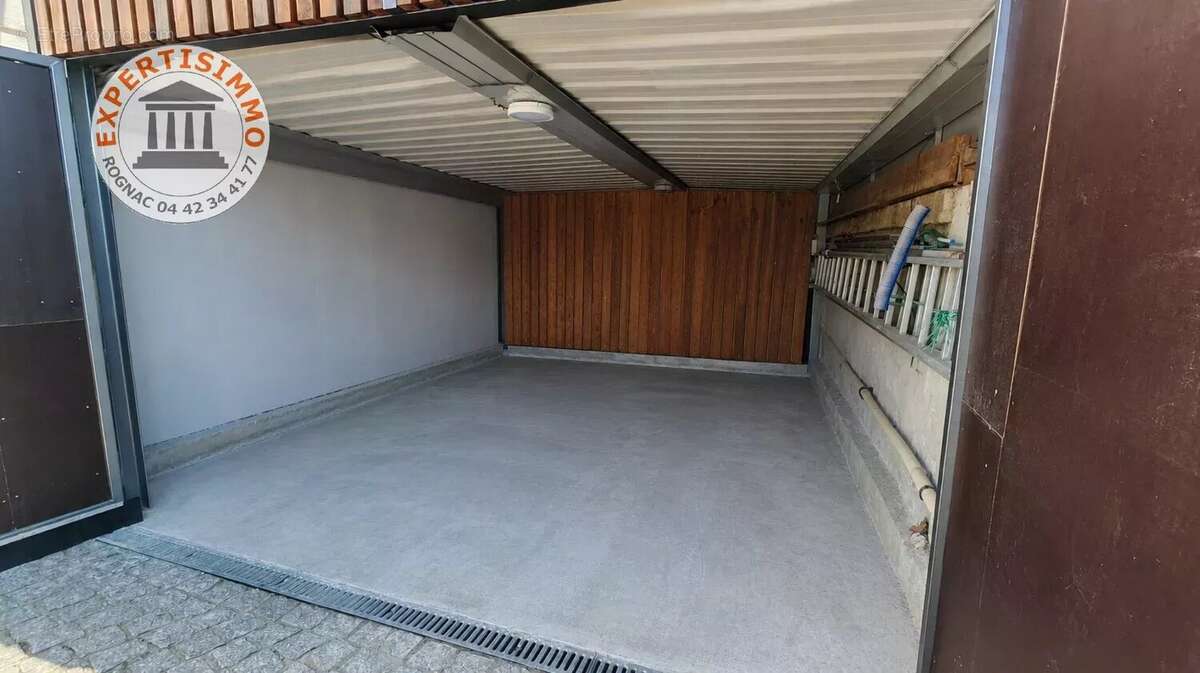 Appartement à ROGNAC