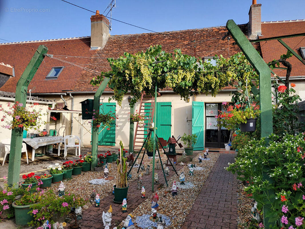Maison à SELLES-SUR-CHER