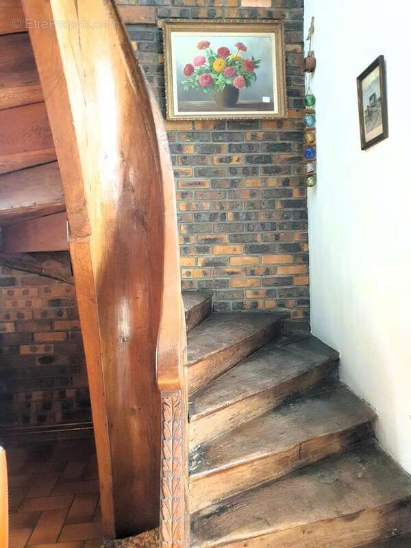 Maison 148 m² à Saint-Ouen-Du-Breuil  - photo 7