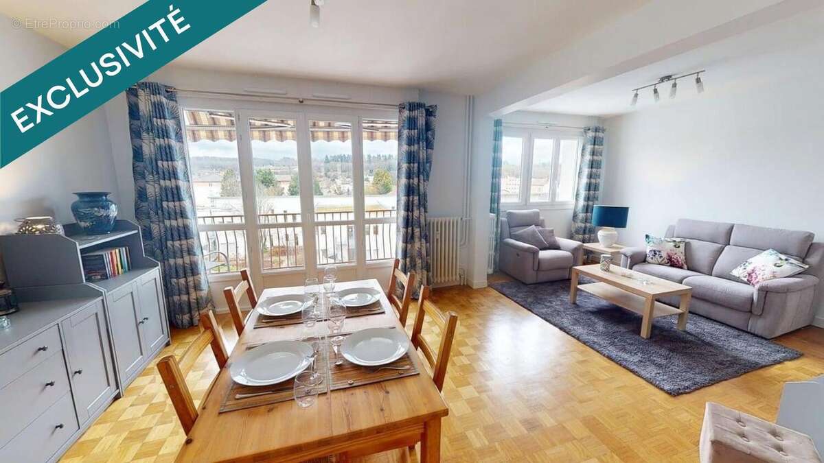 Photo 2 - Appartement à LA TOUR-DU-PIN