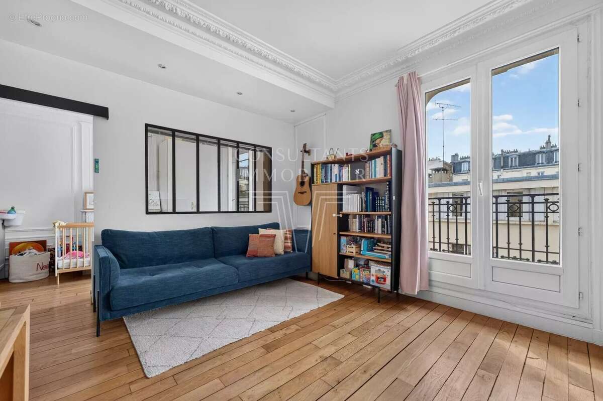 Appartement à LEVALLOIS-PERRET