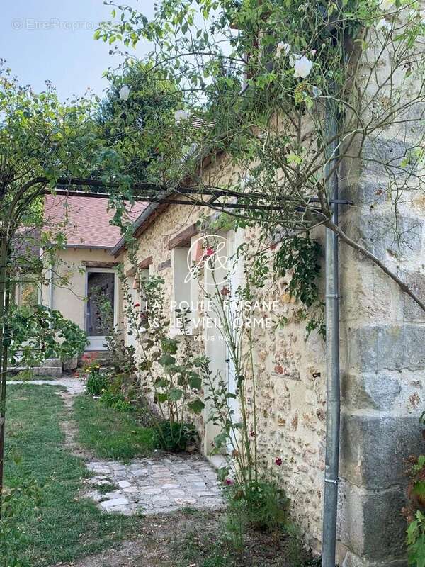 Maison à SAINT-LEGER-EN-YVELINES