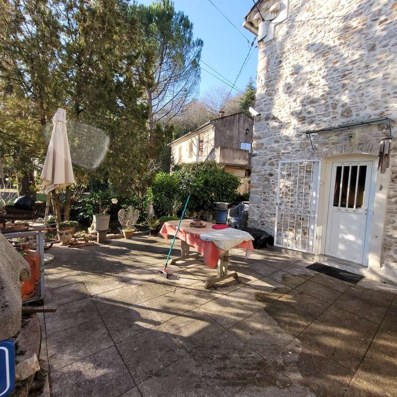 Dpt Gard (30), à vendre ALES Menudiere maison en pierre à rénover d'environ 134 m² sur terrain de 2200 m² - photo 3
