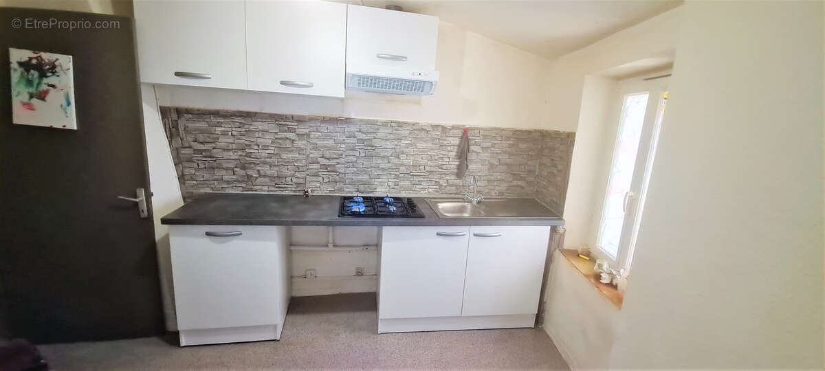 Arles sur tech  a vendre maison de village de type t3 - photo 3