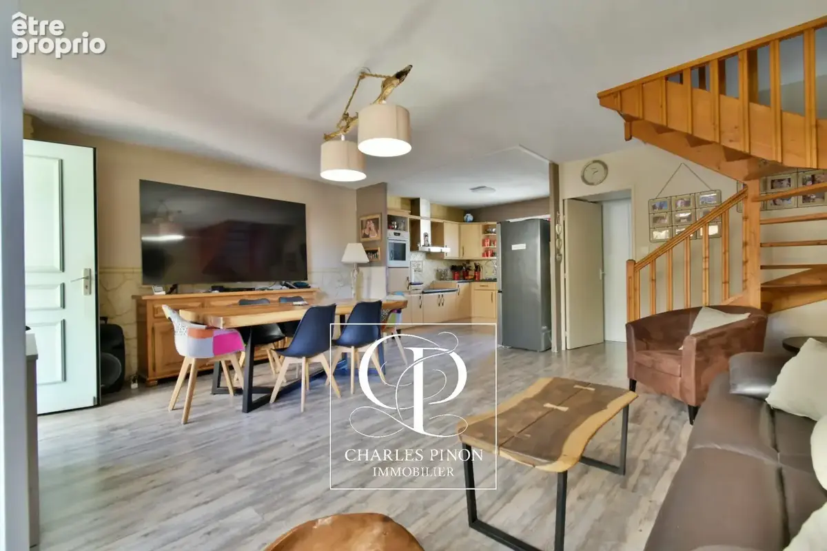 Maison à vendre 4 pièces VITROLLES (13) - photo 7