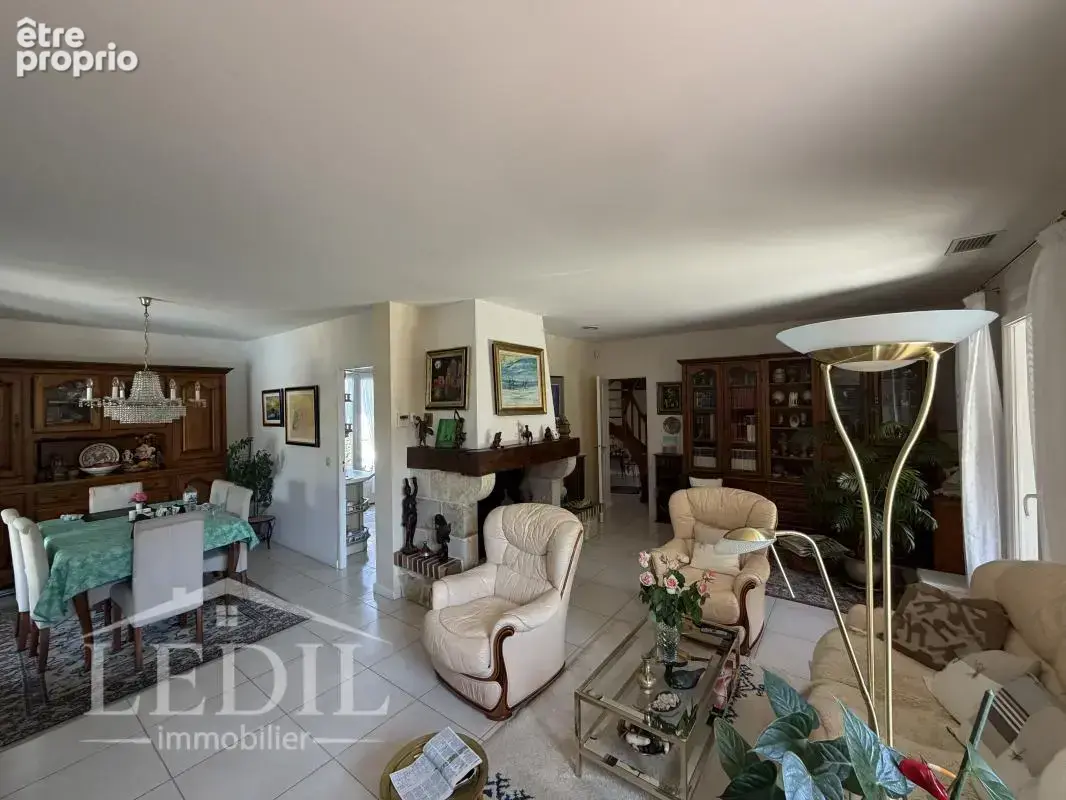 Magnifique villa avec piscine, garage et jardin - photo 10