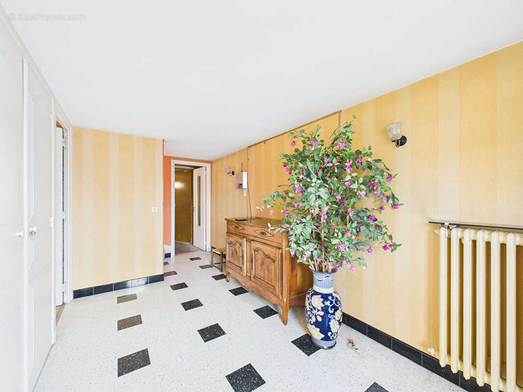 Maison à CLERMONT-FERRAND