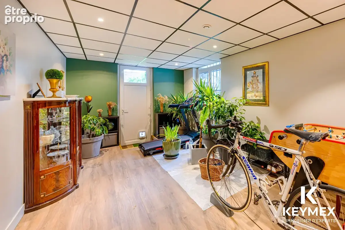 A10 mn d'Osny Pontoise ,d'Auvers sur Oise, maison à  Courcelles/Viosne 275 M² Utile,11piéces,9 chambres,garage ,sur terrain de 6 - photo 18