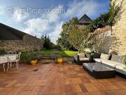 Maison à FEUCHEROLLES