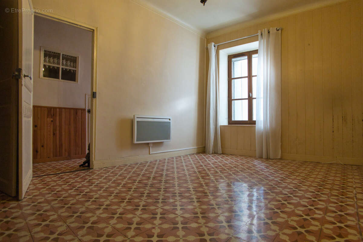 Maison à LABASTIDE-EN-VAL