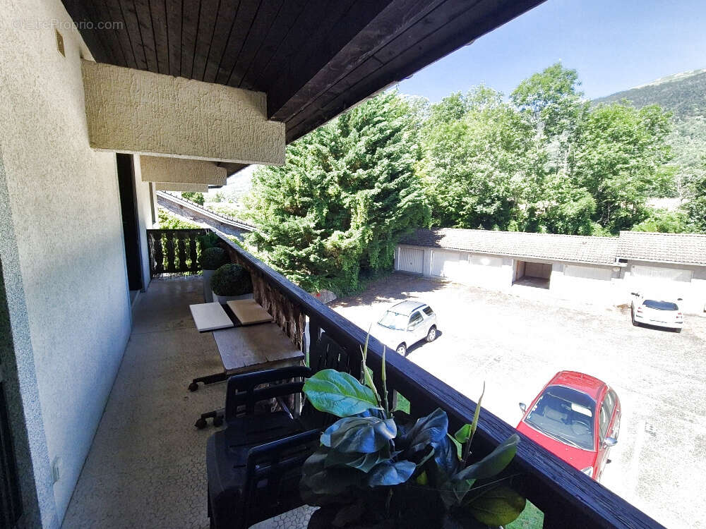 Appartement à CROZET