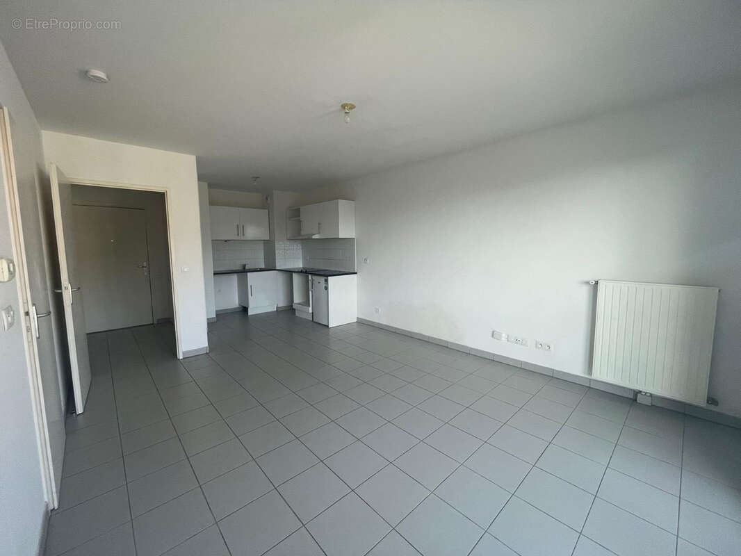 Appartement à JUVIGNAC