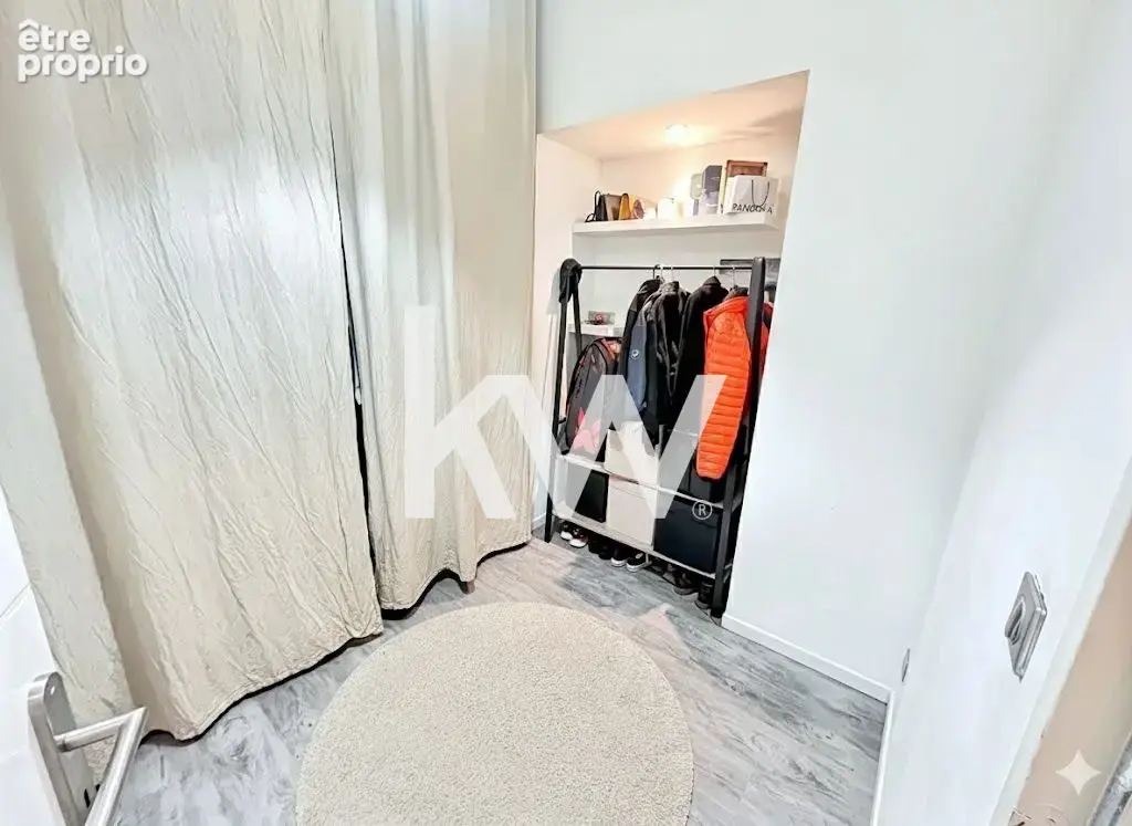 Appartement 118 m² à Saint-Etienne  - photo 4