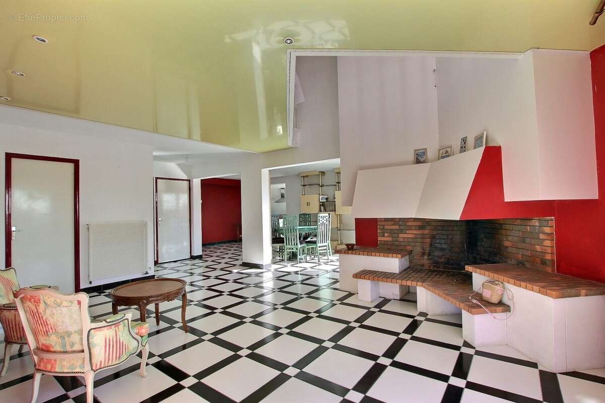 Maison à CLERMONT-FERRAND