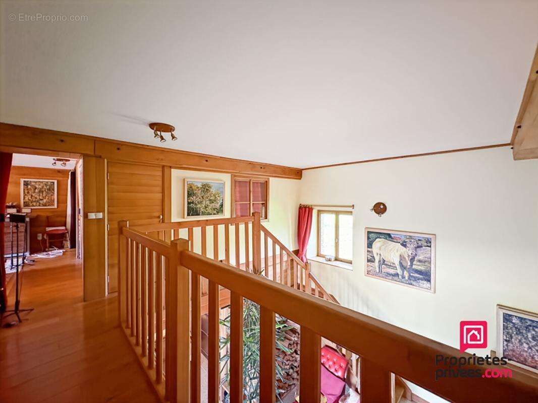 Maison à PRECY-SOUS-THIL