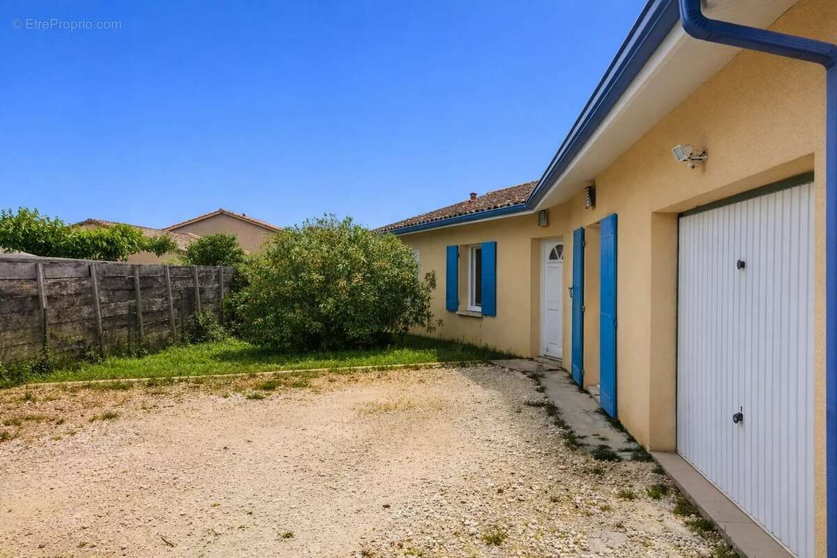 Maison à LOUPIAC