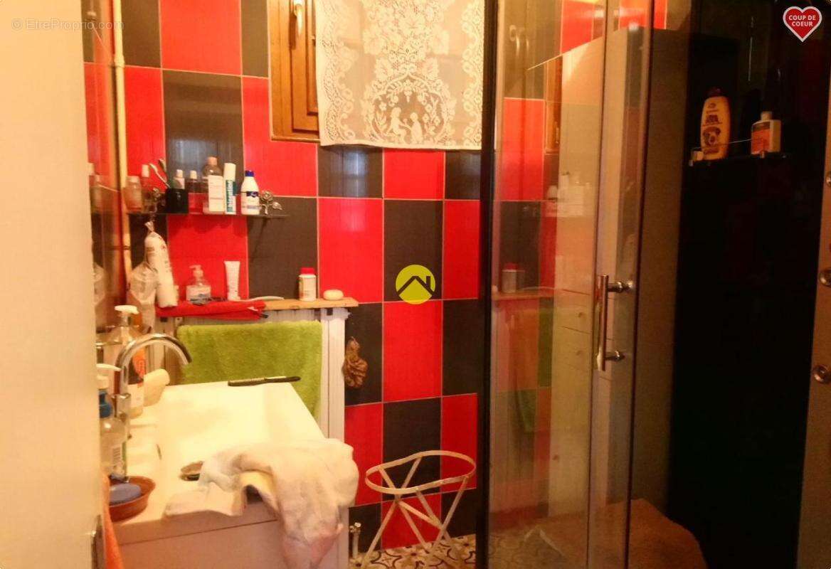 Maison à SAINT-AMAND-MONTROND