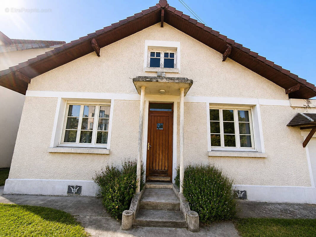 Maison à CHAMPIGNY-SUR-MARNE
