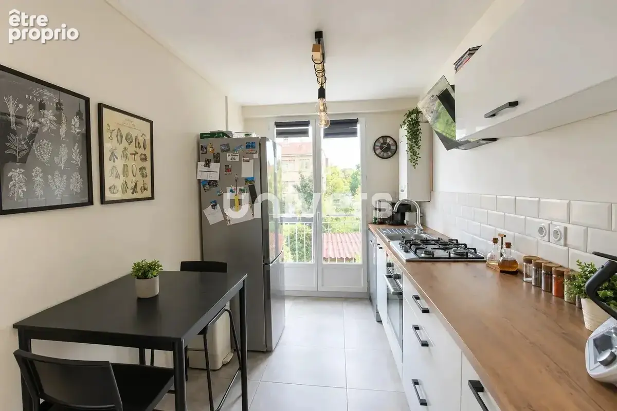 Appartement T3 avec garage de 33 m² et jardin privatif - Bourg les Valence - photo 6