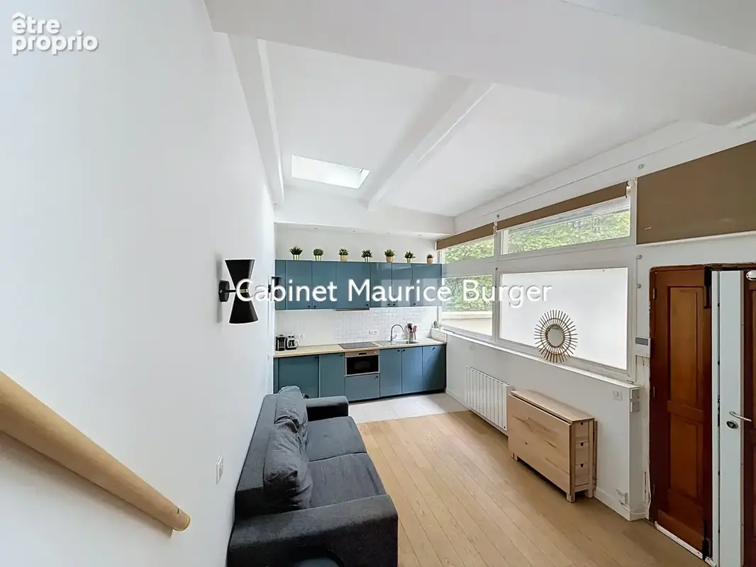 Studio esprit maison avec terrasse   Baigné de lumière, au calme et vendu meublé - photo 10