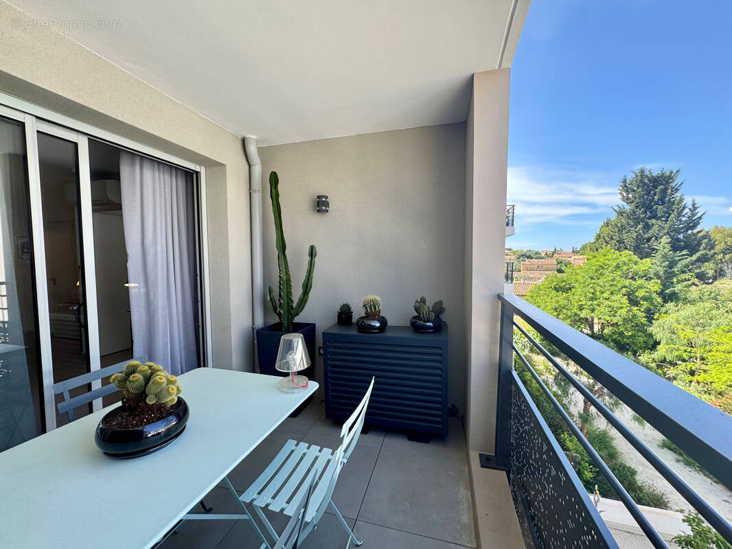 Appartement à SIX-FOURS-LES-PLAGES