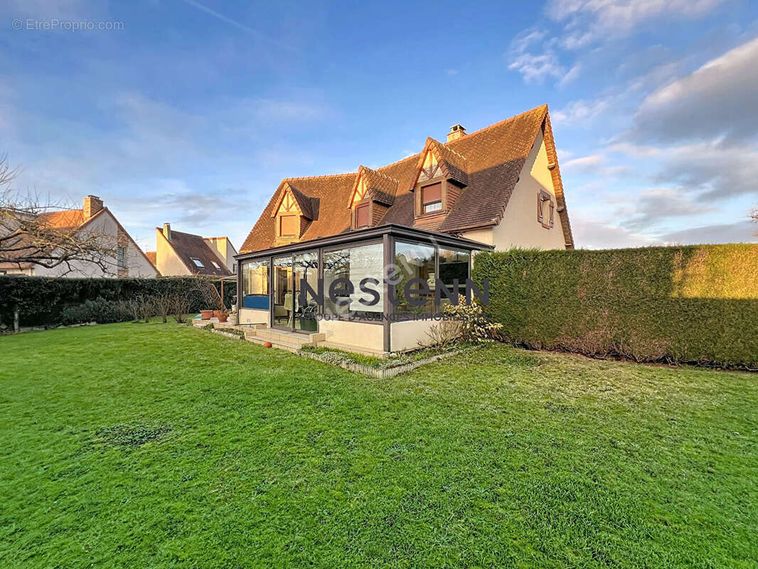Maison à BENOUVILLE