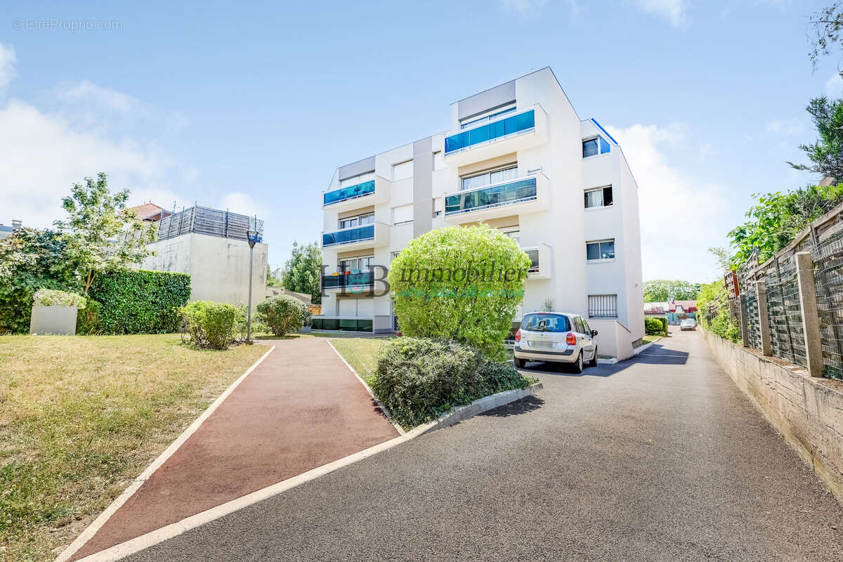 Appartement à ROSNY-SOUS-BOIS