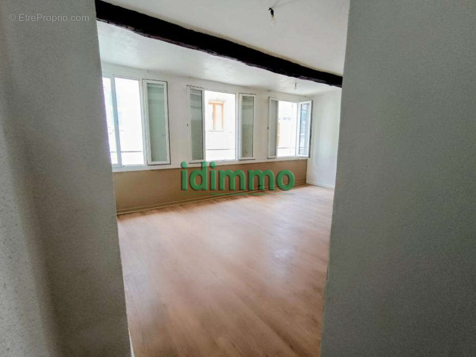 Appartement à DRAGUIGNAN