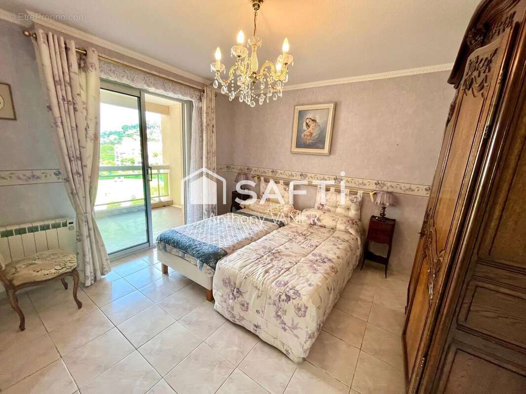 Appartement 93 m² à Saint-Laurent-Du-Var  - photo 5